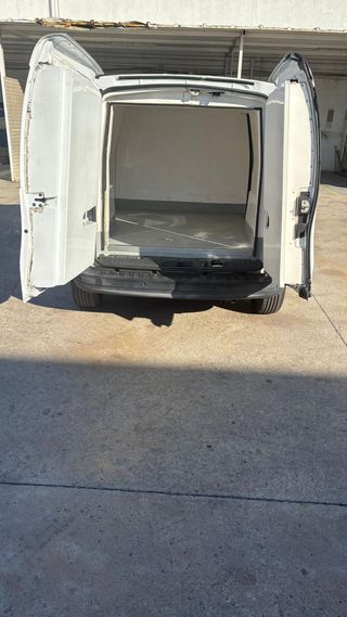 Isotermo Mercedes Benz Citan 109 - Mercedes 2017