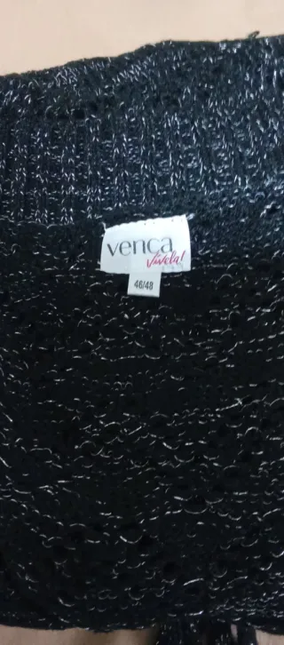 Chaleco Venca canalé negro y plateado sin estrenar