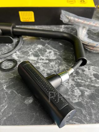 Grifo cocina extraíble Inox giratorio 360° negro