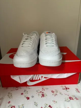 Zapatillas Nike Court Vintage Premium CT172 Blanca