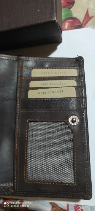 Portafoglio Green Wood pelle oil pull up