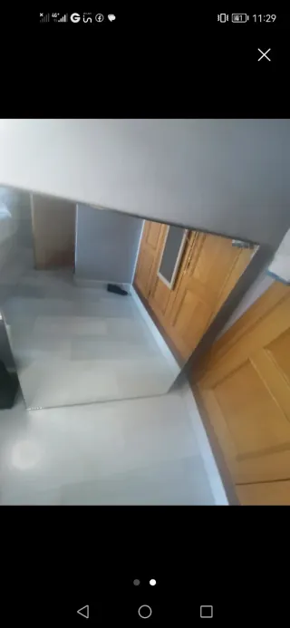 Specchio da parete in legno e vetro