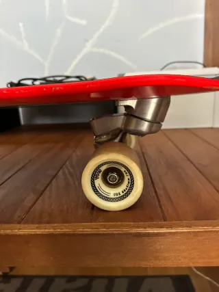 Surfskate YOW Christenson Skull