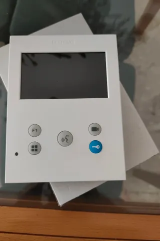 Kit Fermax Pantalla ref 9448, conector ref 9447