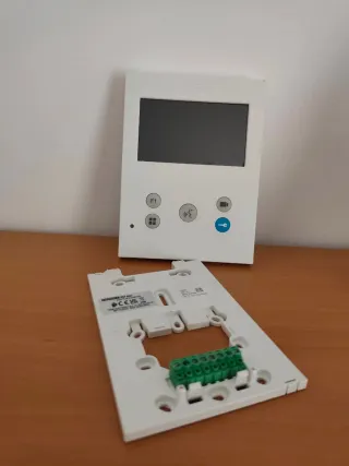 Kit Fermax Pantalla ref 9448, conector ref 9447