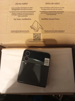 Samsung Galaxy Z Flip 4 Nero