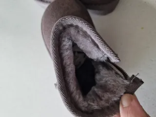 Botas Criança Unisexo UGQ Novas