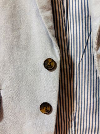 Traje H&M niño azul talle 6-7