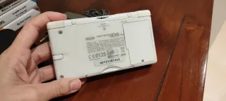 Nintendo DS Lite Blanca + 14 Juegos
