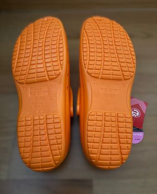 Zuecos sanitarios Dian talla 41 naranja