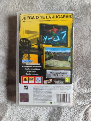 Caja FIFA Street 2 PSP