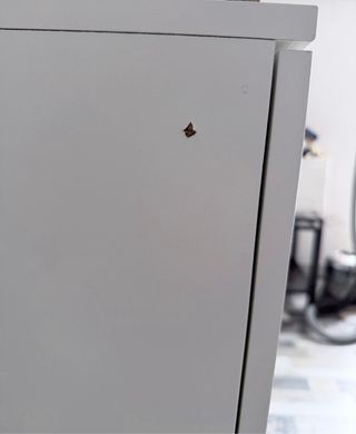 Armario blanco de madera