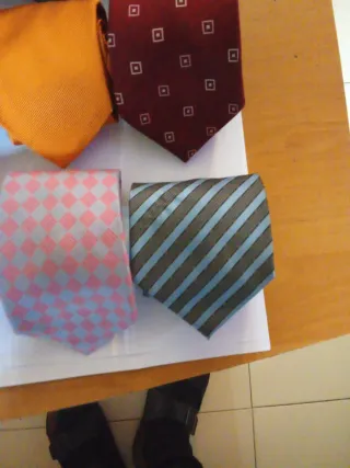 Lote de 9 corbatas de vestir