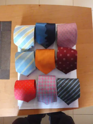 Lote de 9 corbatas de vestir