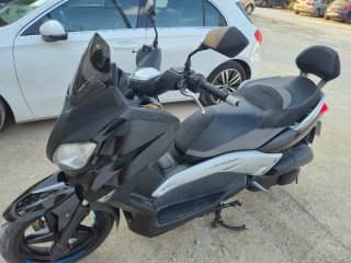 Yamaha X-Max 250cc Momo Desing precio único.