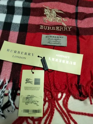 Bufanda Burberry Cuadros Roja