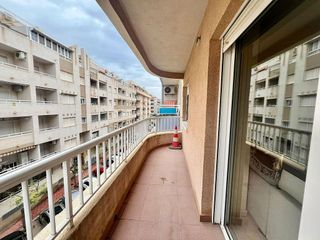 Piso en venta en Centro en Torrevieja