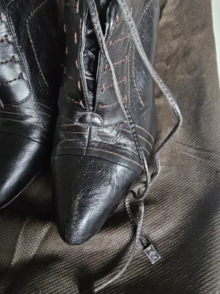 Botines Adolfo Domínguez piel cuña negros