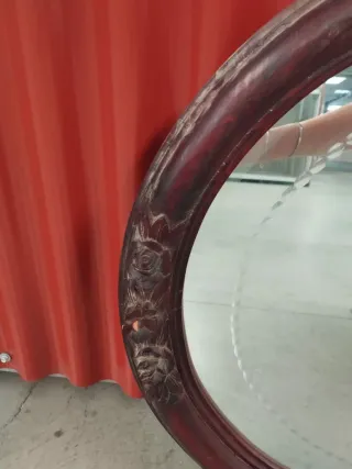 Specchio Ovale Antico in Legno