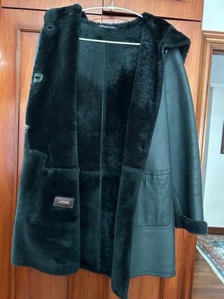 Abrigo de cuero con pelo