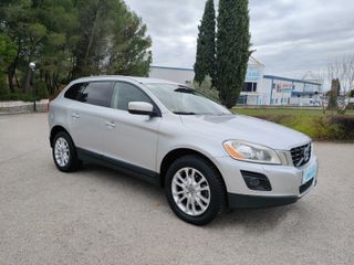 Volvo XC60 2.4D AWD Momentum