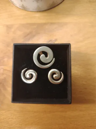 Colgante y pendientes plata ley espiral