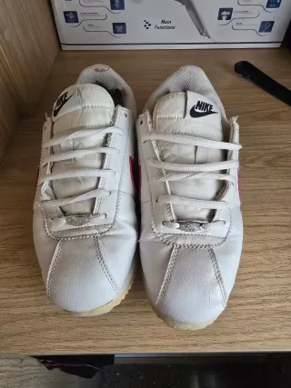 Zapatillas Nike Mujer Blancas y Rojas