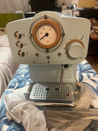 Cafetera CREATE THERA RETRO MATT ESTÁ NUEVA.