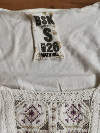 Regalo x compra Blusa bordada