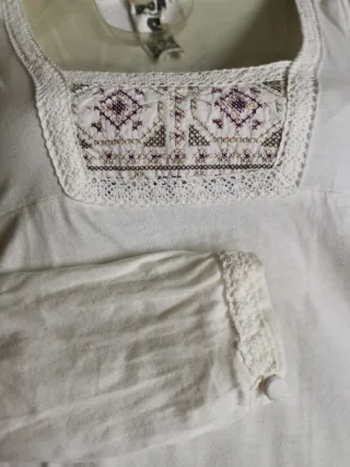 Regalo x compra Blusa bordada