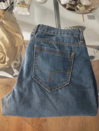 Lote 4 pantalones mujer Zara, Springfield