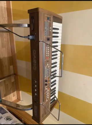 Teclado Casio CasioTone 501 + Soporte