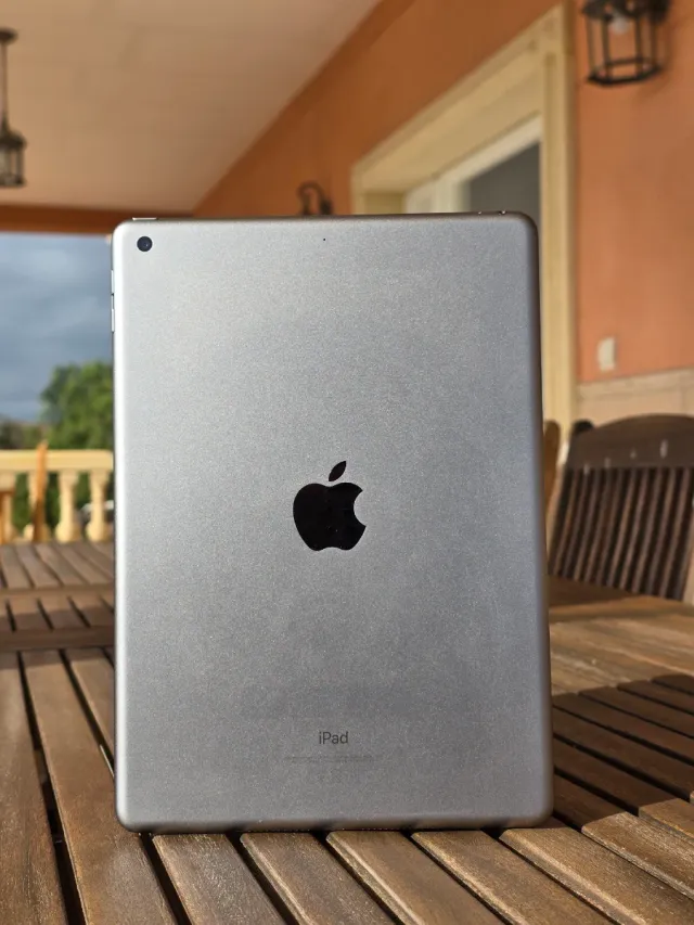 Apple iPad 6 Plata