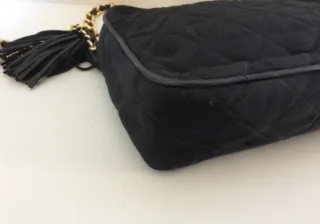 Bolso Chanel Vintage Negro con Borla