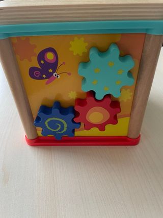 Cubo di abilità motorie in legno per bambini