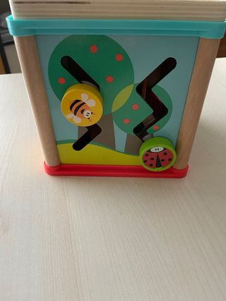 Cubo di abilità motorie in legno per bambini