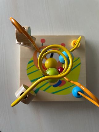 Cubo di abilità motorie in legno per bambini