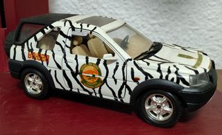 Coches a escala BMW X5 y Freelander 1:24