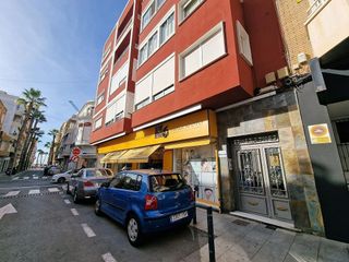 Piso en venta en Playa del Cura en Torrevieja