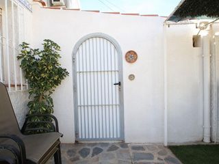 Chalet en venta en La Siesta - El Salado - Torreta en Torrevieja