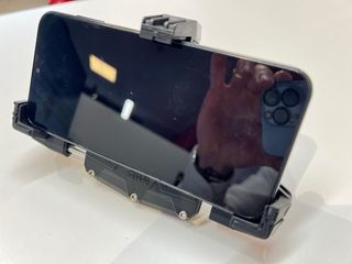 Soporte Givi Smart Clip Móvil o GPS