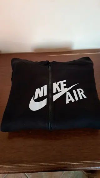 Felpa Nike Air con zip nera
