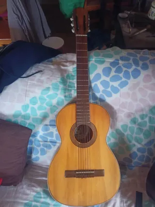 Vicente Tatay Tomas completamente maciza de arce.