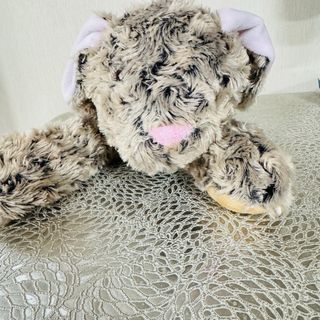 Coniglietto peluche con bandana rossa