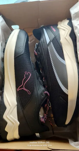 Zapatillas Puma Trail Running Negras y Rosas