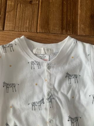 Pijama bebé 1-3 meses(62cm)