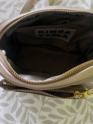 Bolso Bimba y Lola Beige-caqui Defecto Cremallera