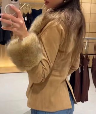 Chaqueta ante sintético con cuello pelo .Nueva! M