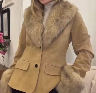 Chaqueta ante sintético con cuello pelo .Nueva! M