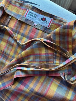 Falda de cuadros vintage